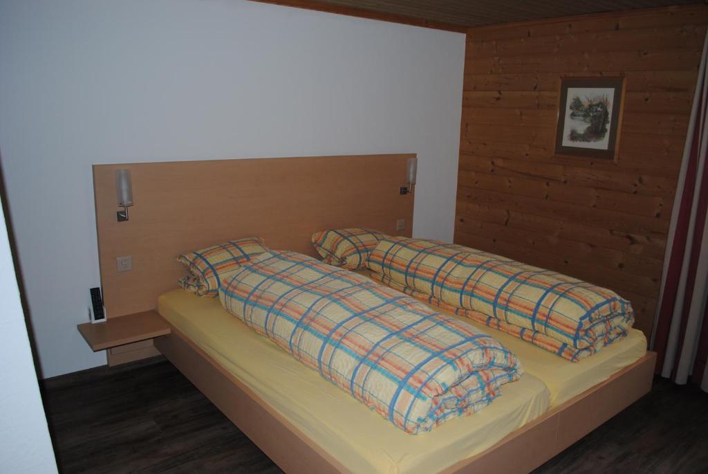 Hotel Des Alpes Kandersteg Zimmer foto